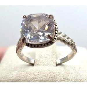 Silver Tone Braided Shank Large Crystal Center Stone Prong Setting - Size 7.5"